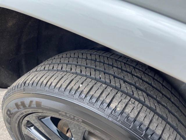 Certified 2021 Jeep Grand Cherokee Laredo X image 40