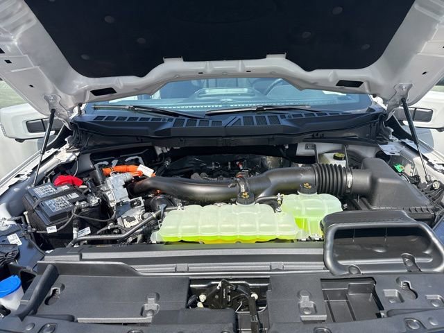 New 2026 Ford F150 Lariat w/ Equipment Group 501A Mid image 25