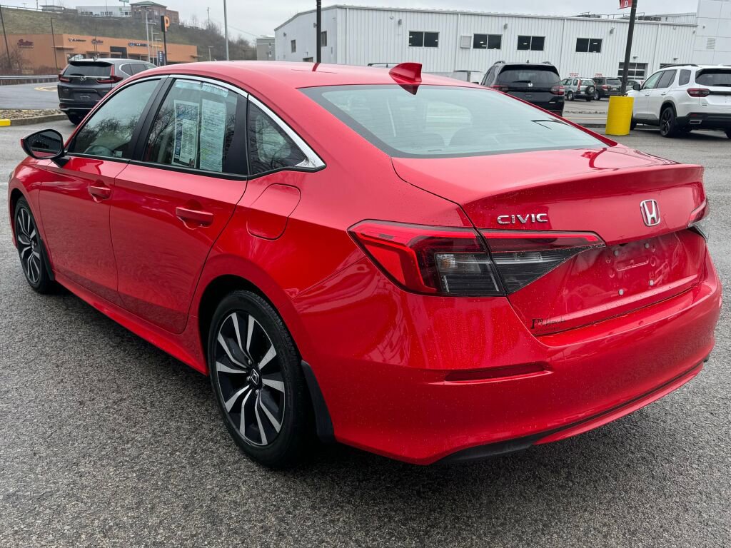 Used 2024 Honda Civic EX image 5