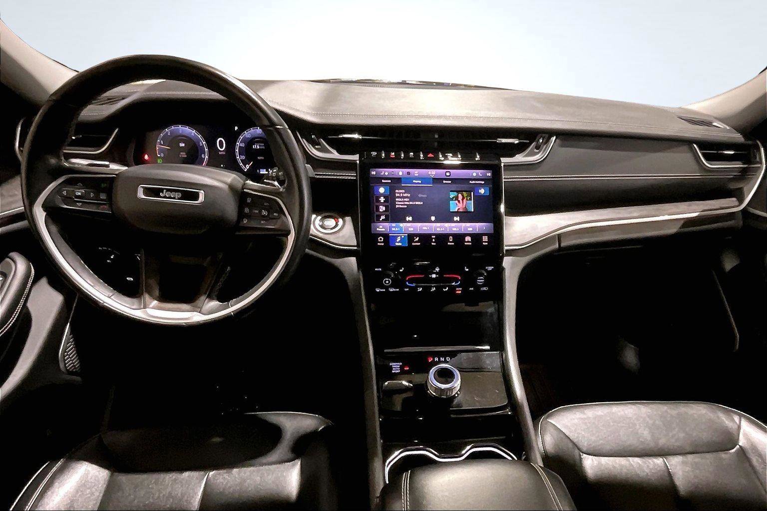 Used 2021 Jeep Grand Cherokee L Limited w/ Trailer Tow Package image 17