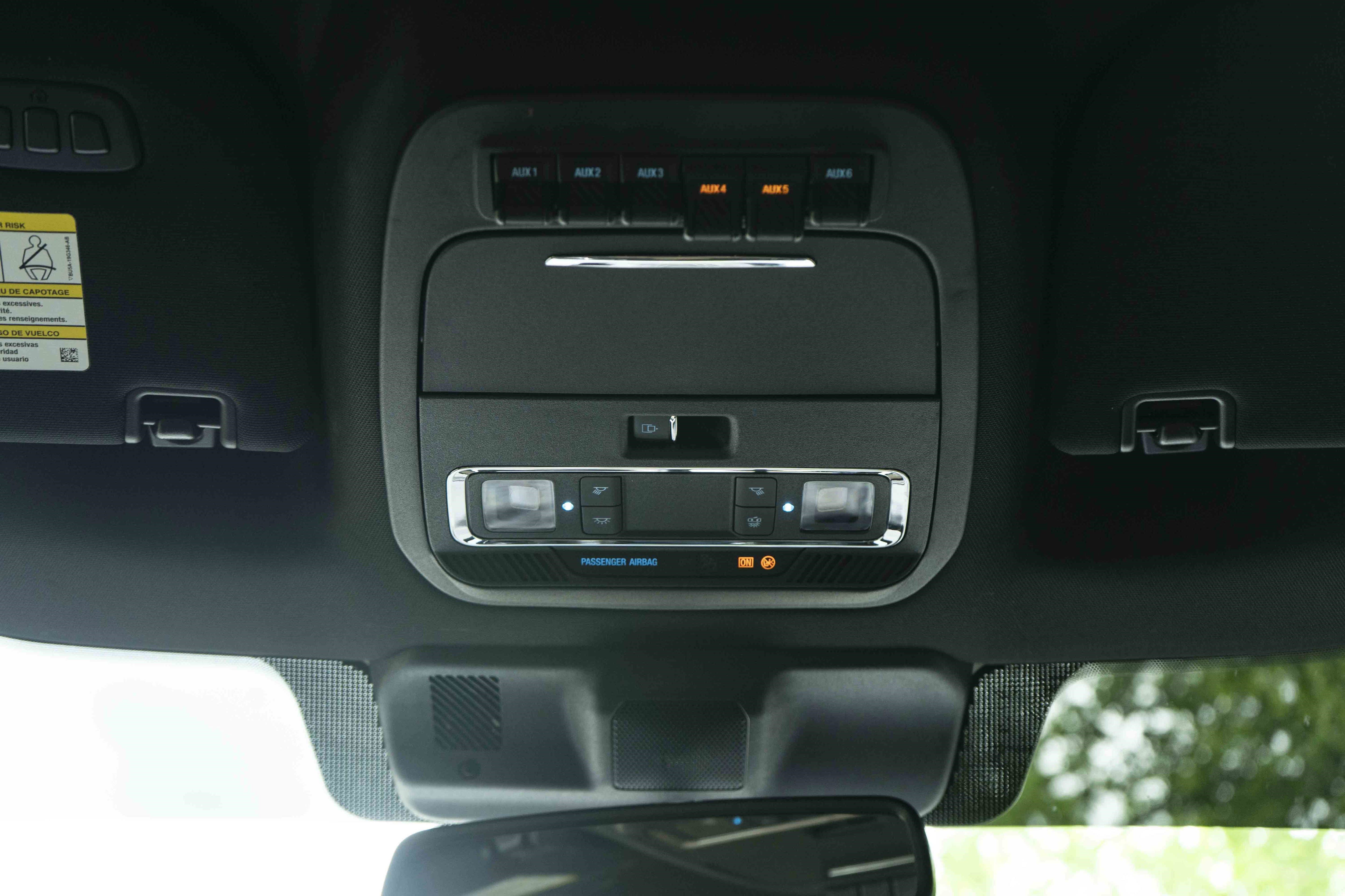 Used 2025 Ford F450 Lariat w/ Lariat Ultimate Package AWD/4WD image 33