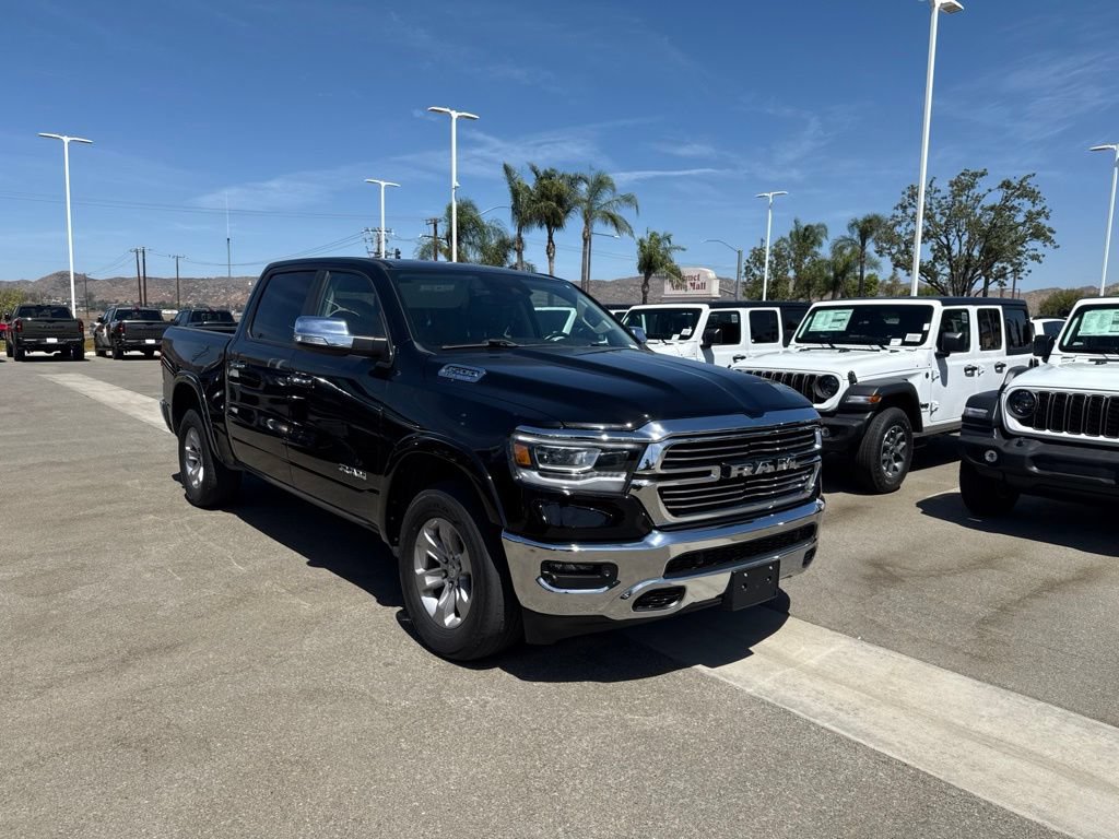 Used 2022 RAM 1500 Laramie AWD/4WD image 2