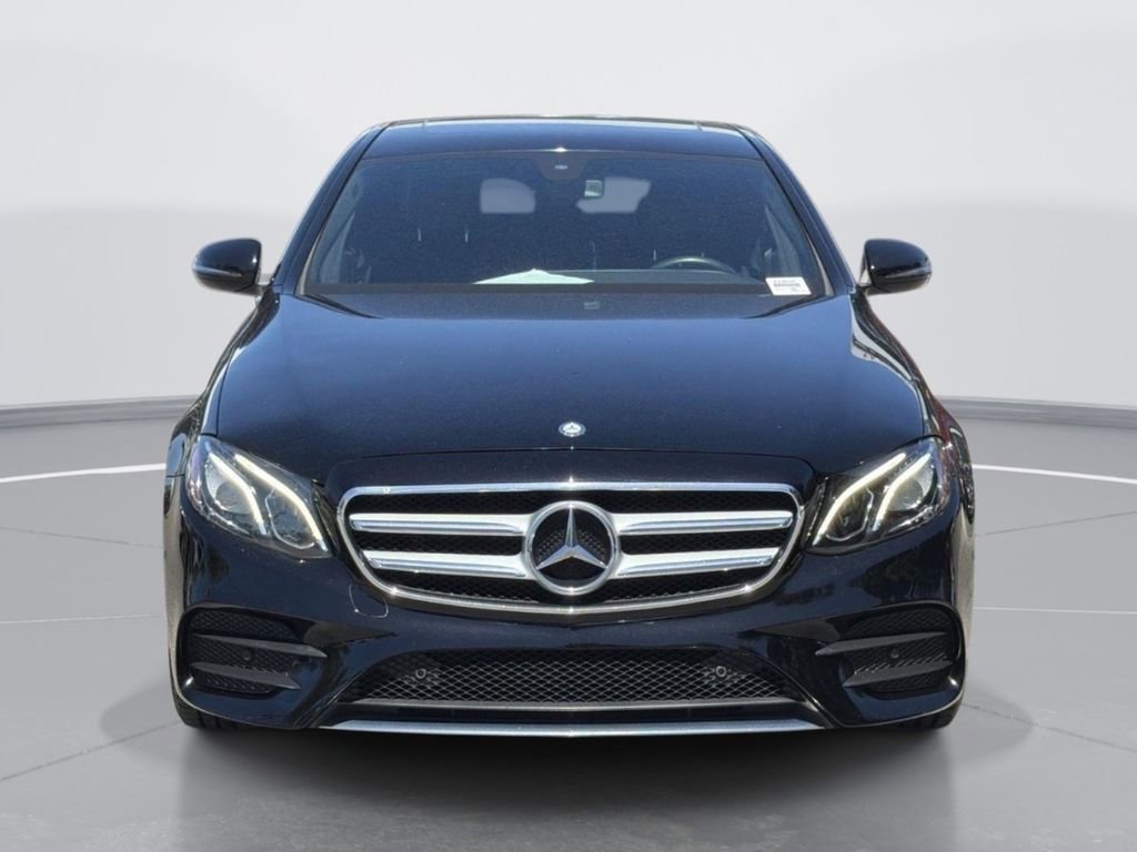 Used 2017 Mercedes-Benz E 300 image 2