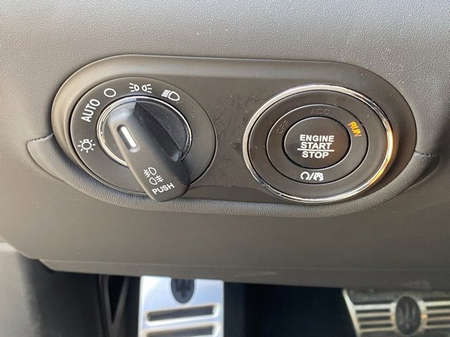 New 2024 Maserati Levante Trofeo image 33