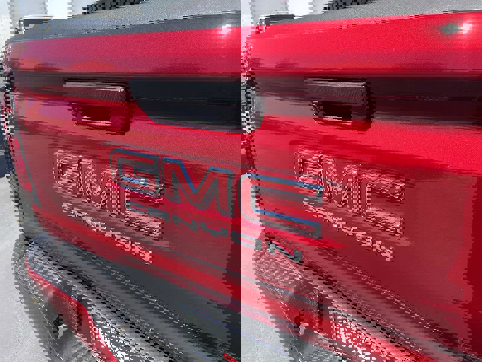 New 2026 GMC Canyon Elevation image 29