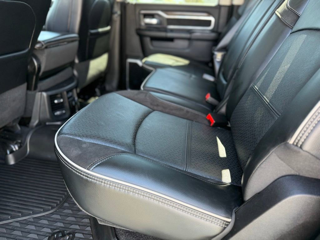 Used 2024 RAM 2500 Laramie AWD/4WD image 16