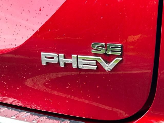 Used 2023 Mitsubishi Outlander 4WD Plug-In Hybrid image 13