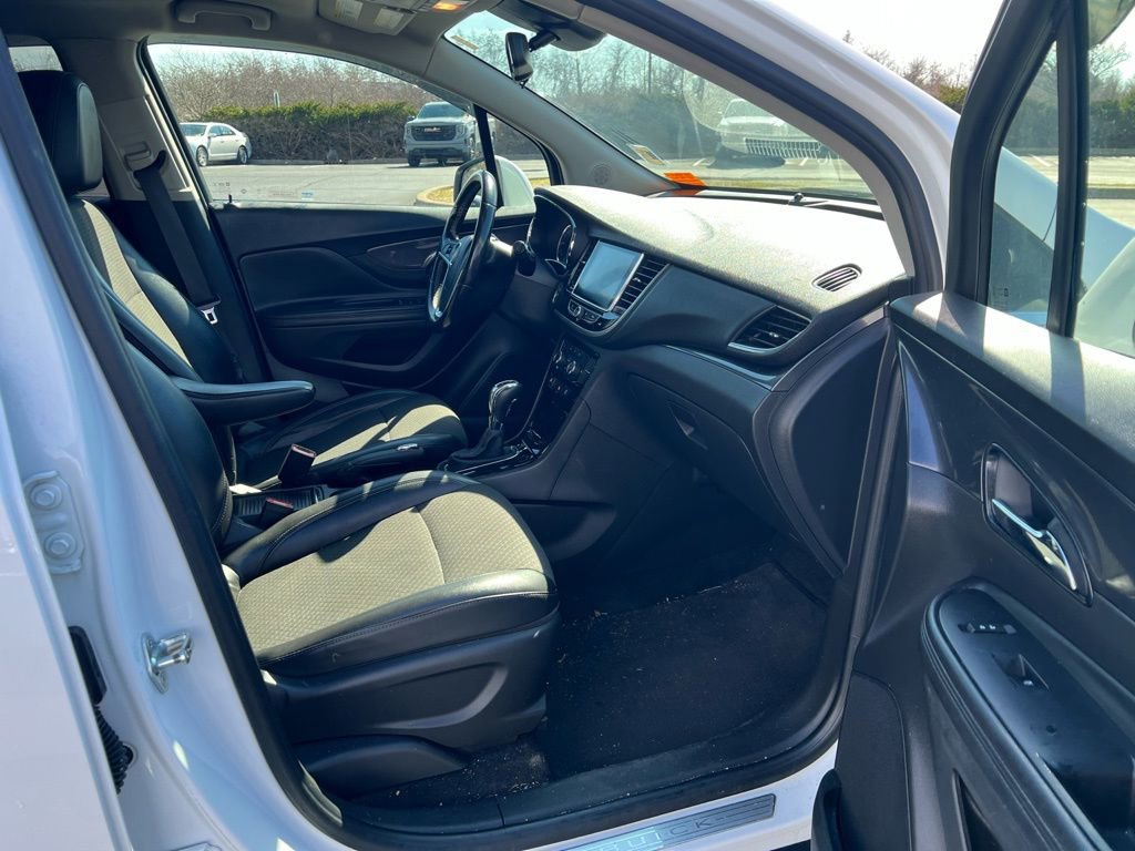 Used 2019 Buick Encore Preferred image 11
