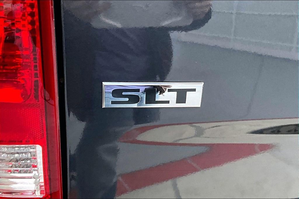 Used 2014 RAM 2500 SLT w/ Luxury Group image 23