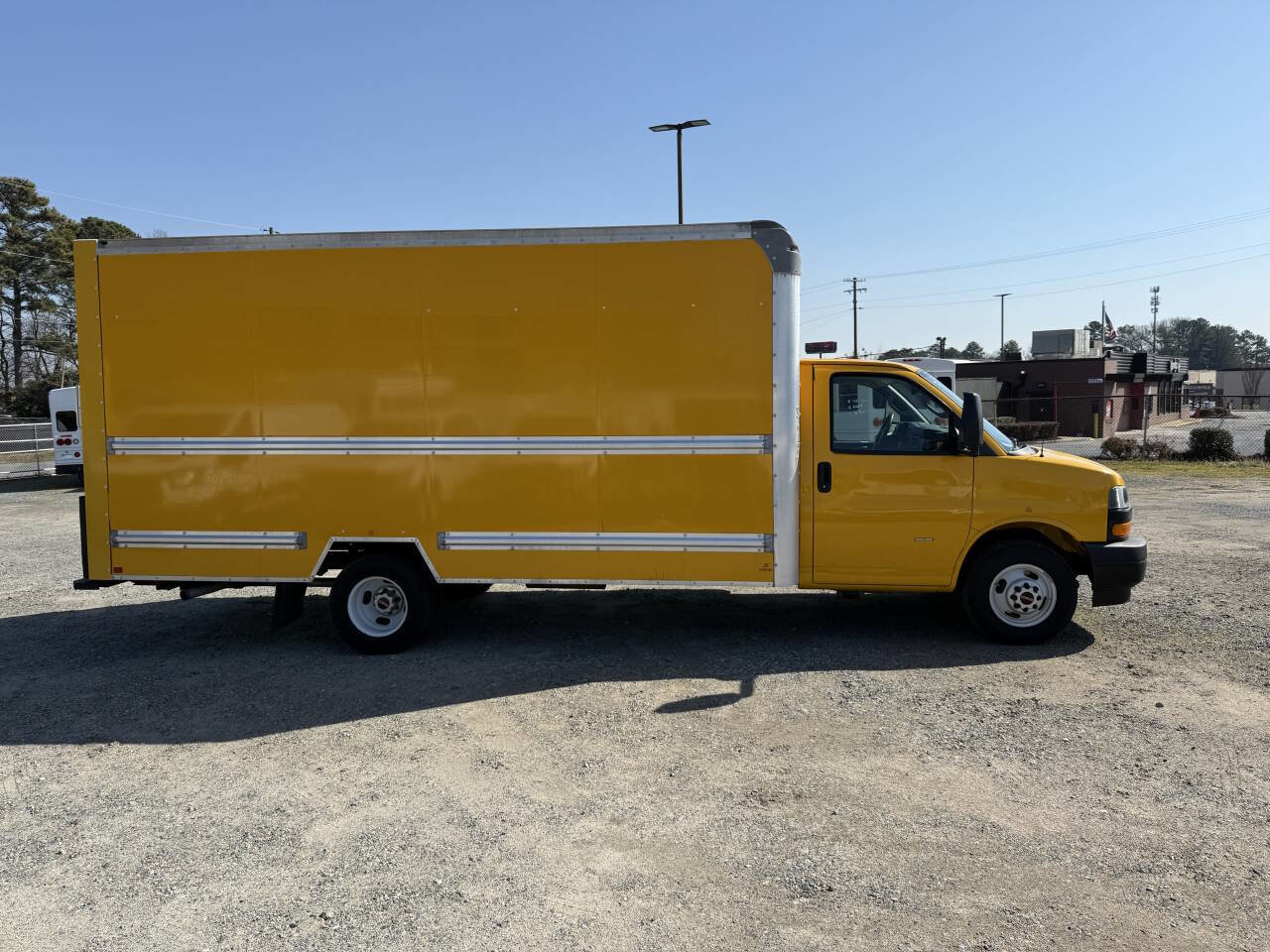 Used 2021 GMC Savana 3500 Extended w/ Power Convenience Package image 6