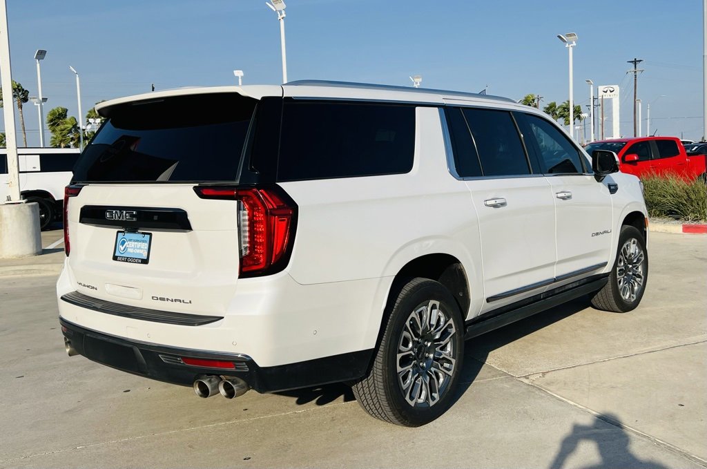 Used 2024 GMC Yukon XL Denali Ultimate image 6