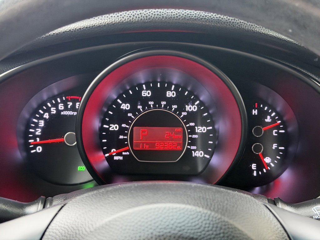 Used 2016 Kia Soul + image 22