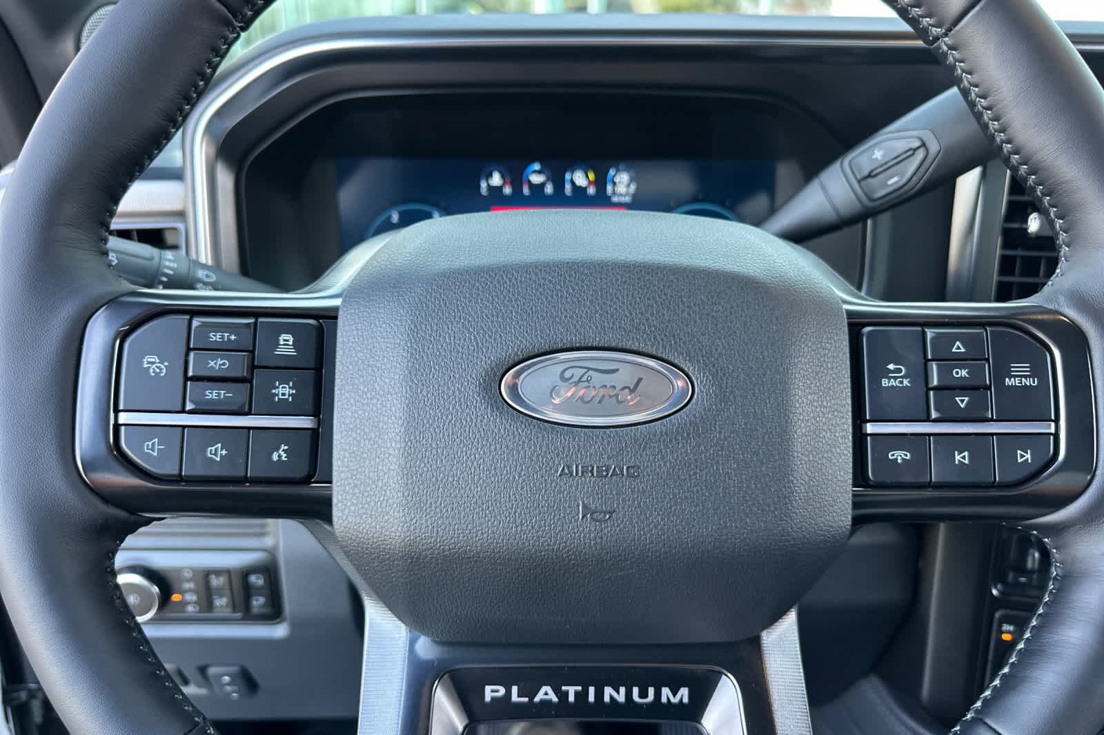 New 2026 Ford F250 Platinum w/ FX4 Off-Road Package AWD/4WD image 24