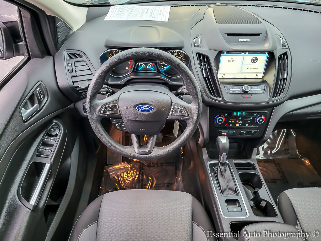 Used 2017 Ford Escape SE w/ Equipment Group 201A image 14