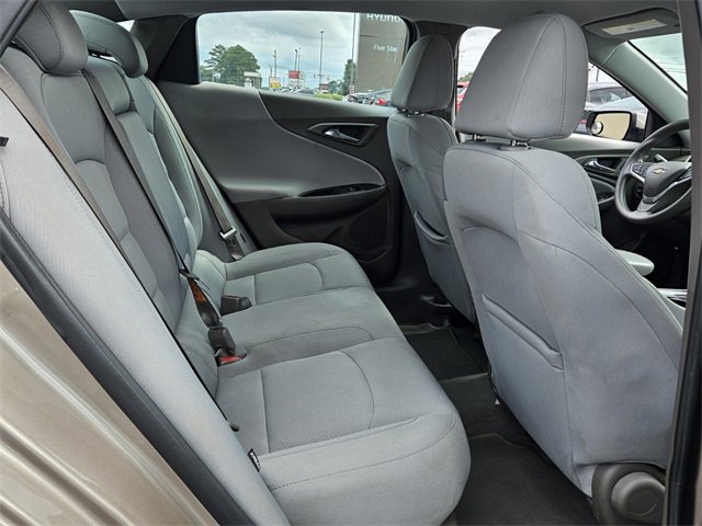 Used 2022 Chevrolet Malibu LT image 16