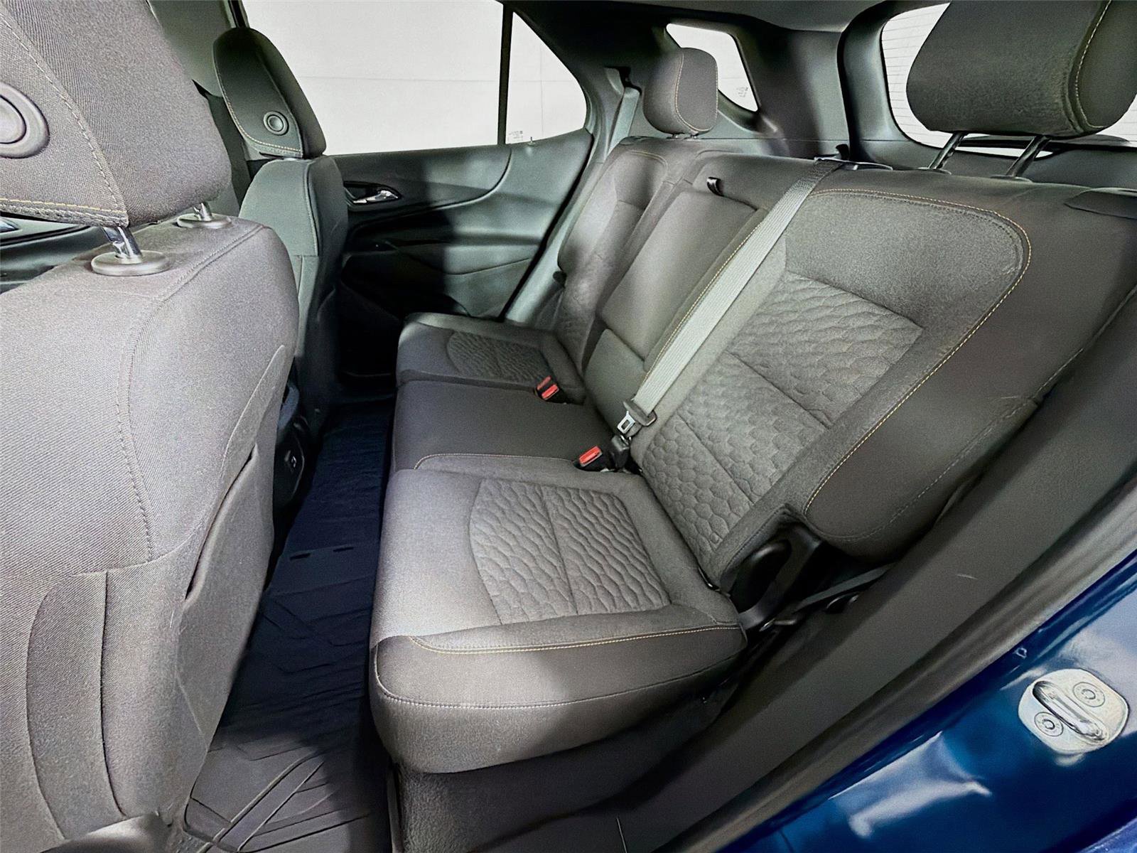 Used 2021 Chevrolet Equinox LT FWD image 21