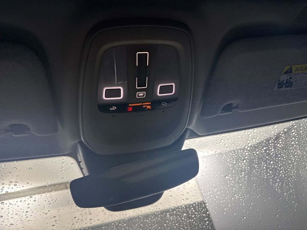 Used 2024 Volvo S60 B5 Core image 21