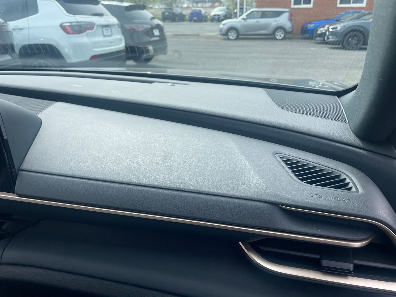 Used 2025 Toyota Crown XLE image 35