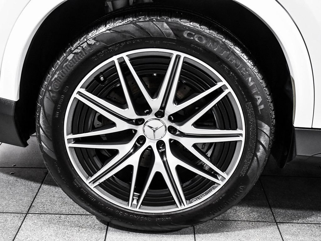 Used 2024 Mercedes-Benz GLC 43 AMG 4MATIC Coupe image 8
