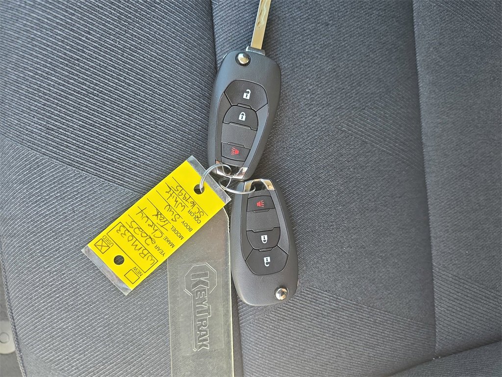 Used 2025 Chevrolet Trax LS image 35