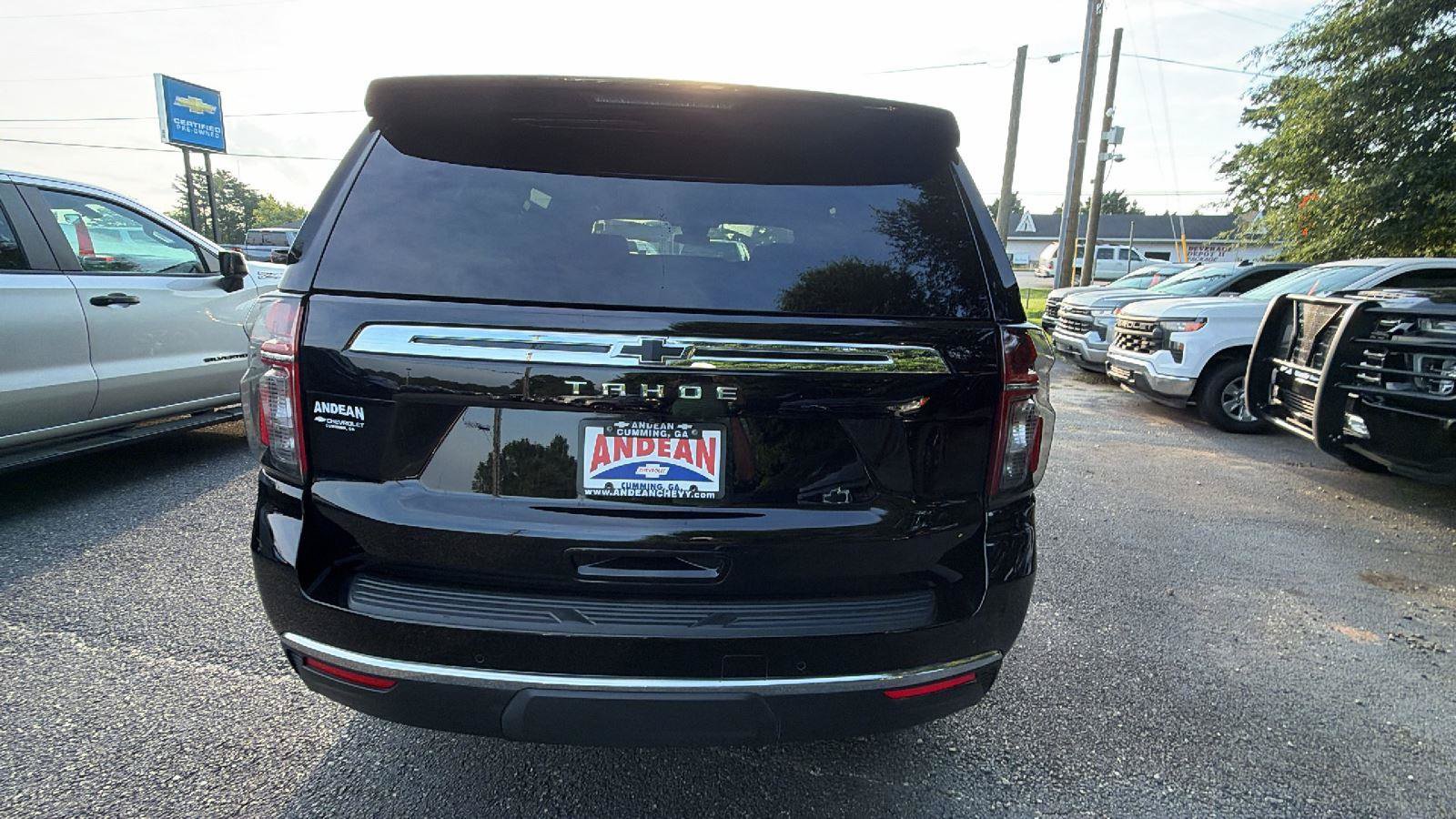 Used 2024 Chevrolet Tahoe LS w/ Driver Alert Package RWD image 9