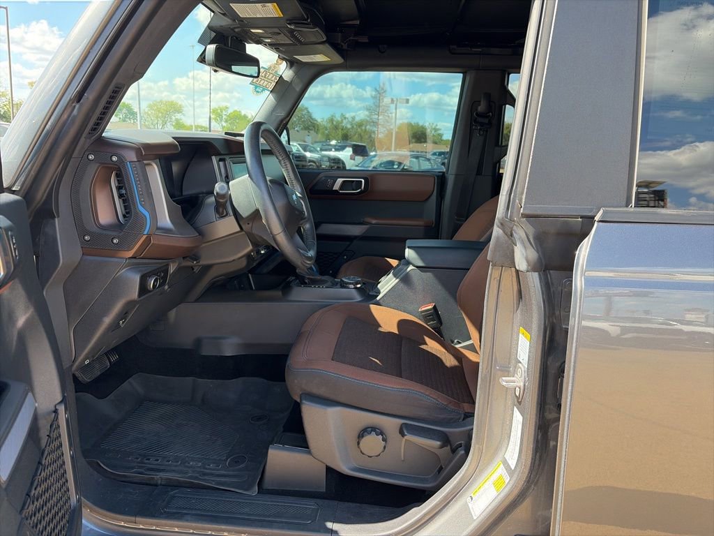 Used 2023 Ford Bronco Outer Banks w/ Sasquatch Package image 7