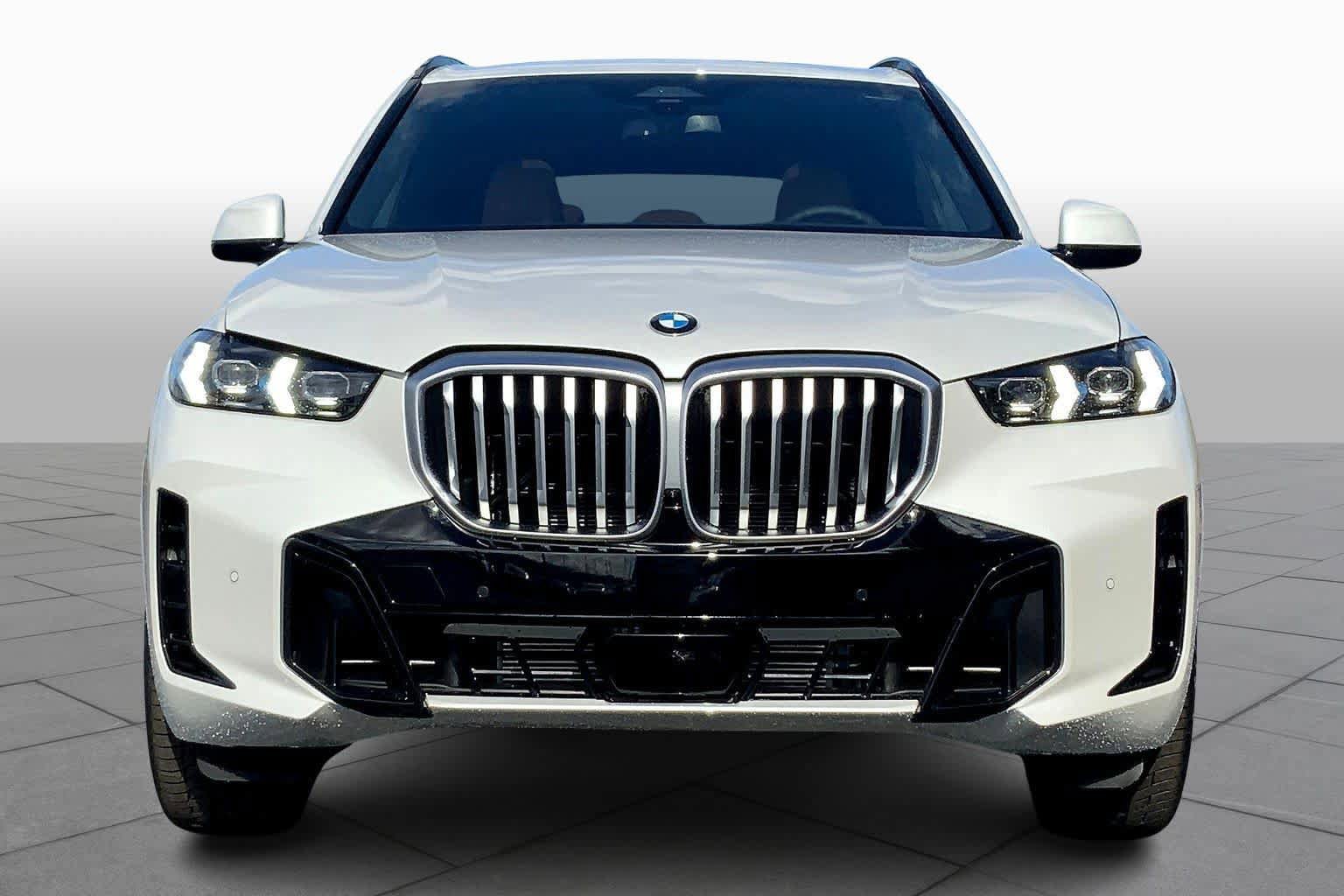 New 2026 BMW X5 sDrive40i w/ M Sport Package RWD image 3