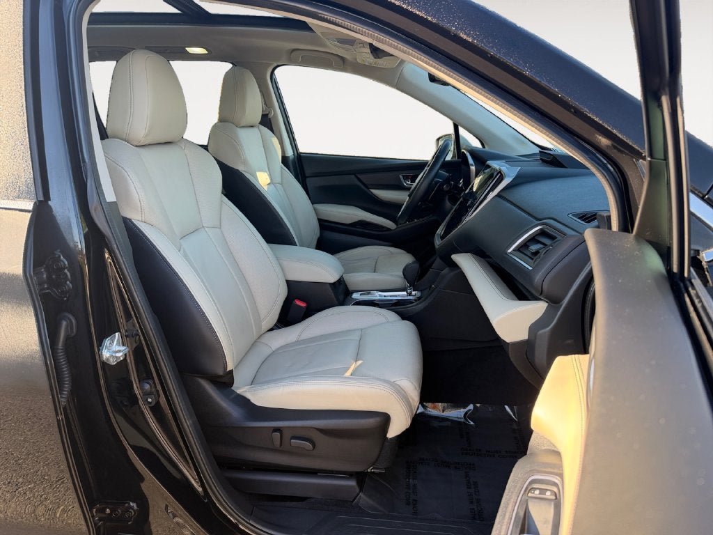 Used 2023 Subaru Ascent Limited w/ Technology Package AWD/4WD image 24