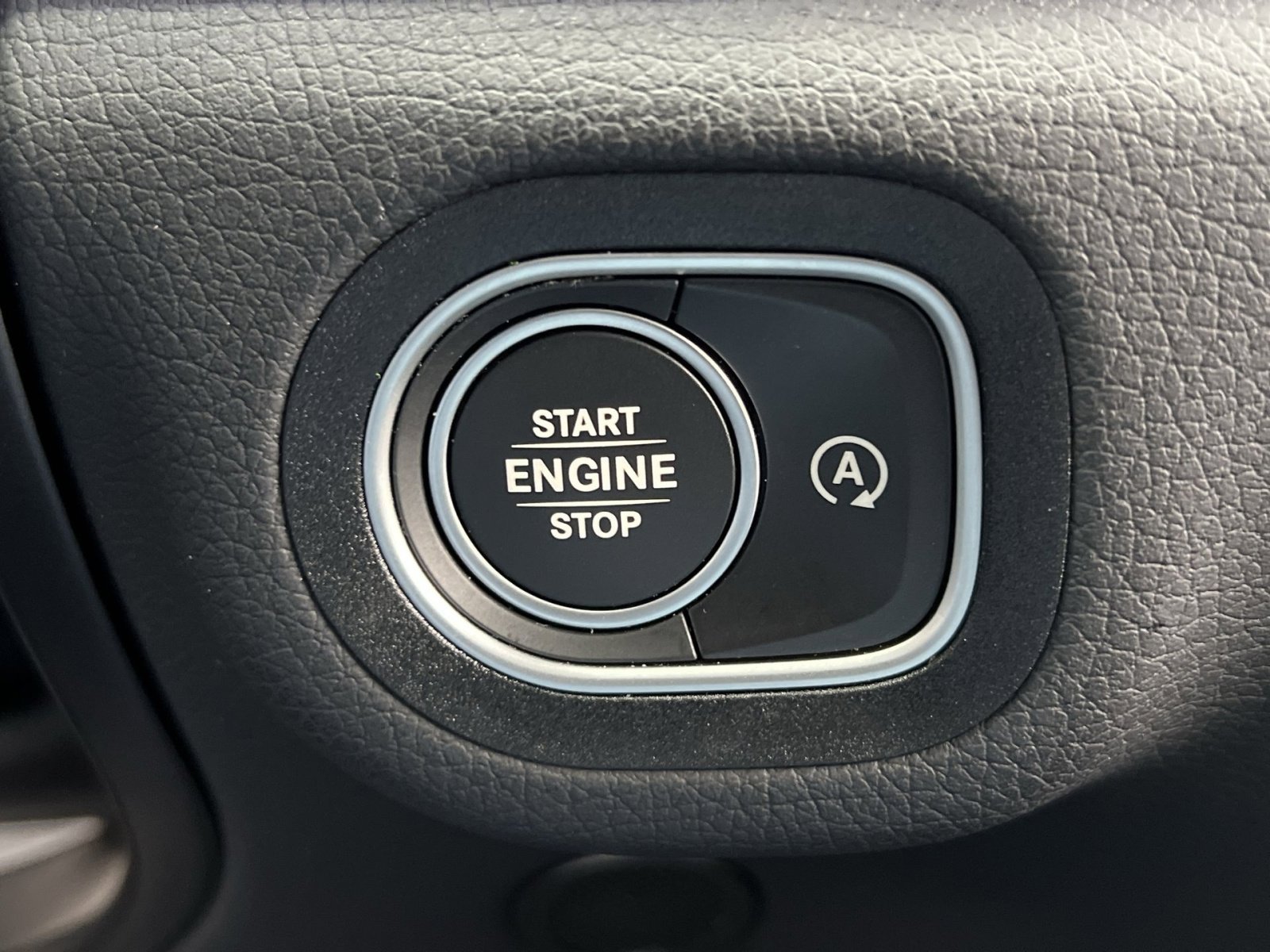 Certified 2025 Mercedes-Benz GLE 350 4MATIC image 31