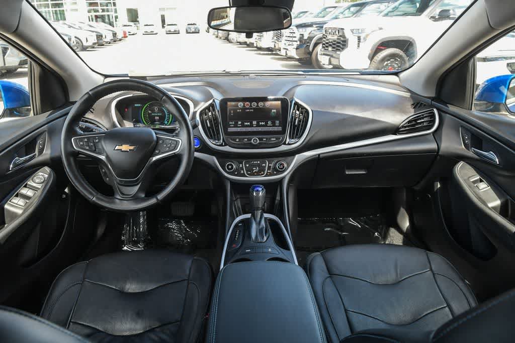 Used 2018 Chevrolet Volt LT w/ Comfort Package FWD image 14
