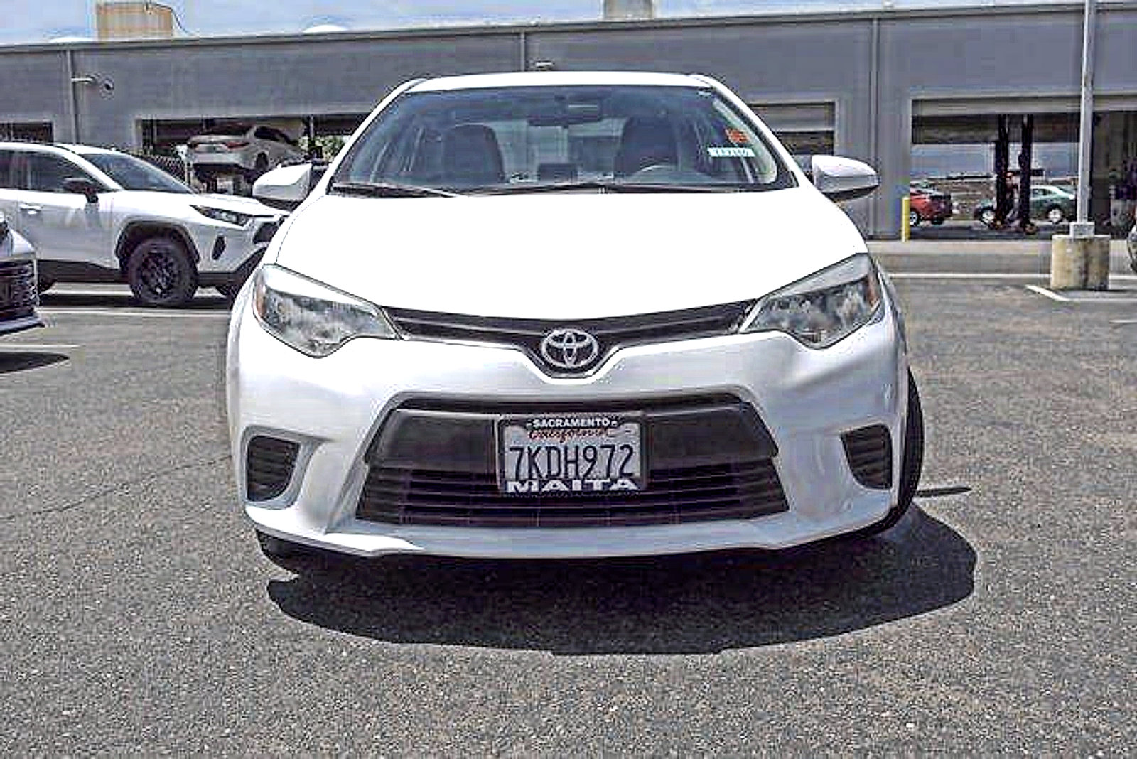 Used 2015 Toyota Corolla L FWD image 3