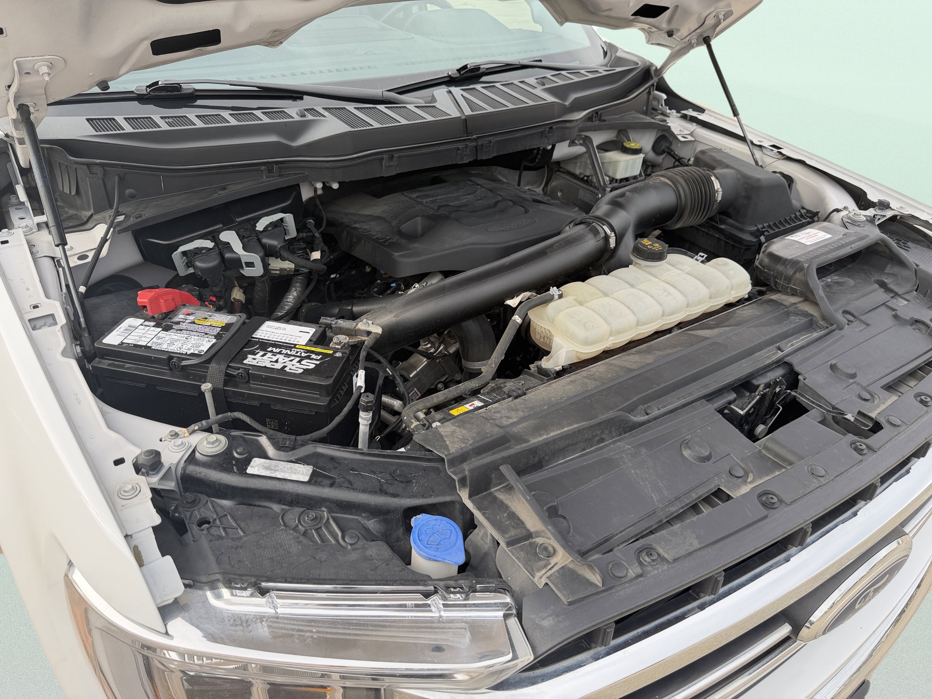 Used 2021 Ford F150 Lariat w/ Equipment Group 501A Mid image 13
