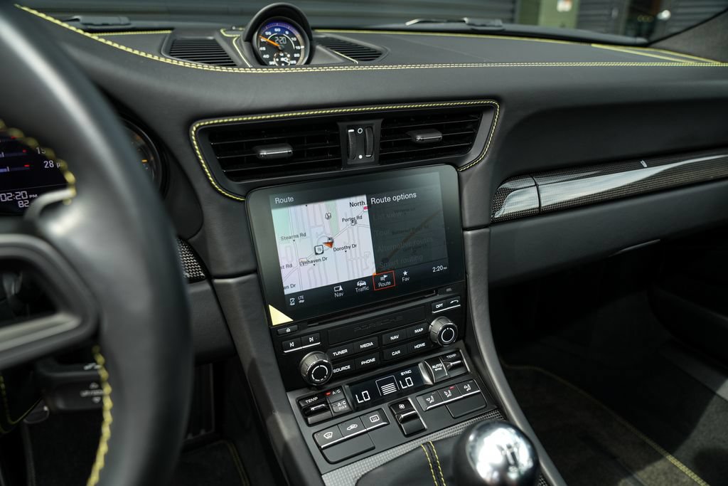Certified 2018 Porsche 911 GT3 RWD image 24