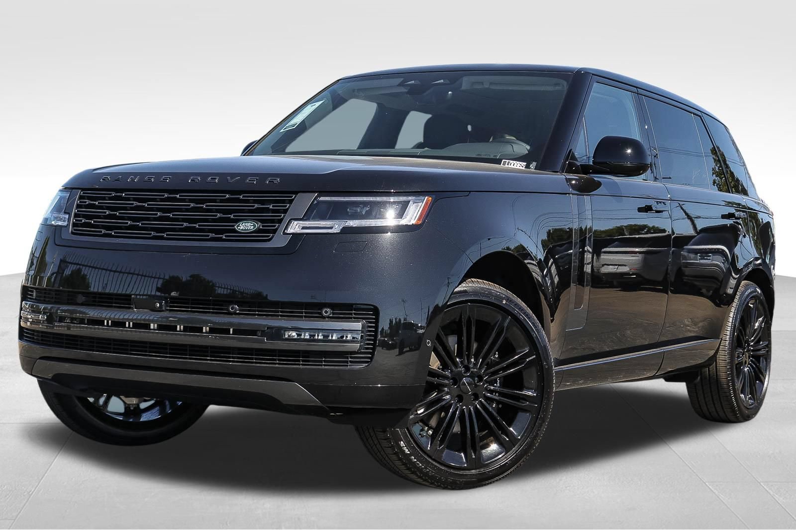 New 2026 Land Rover Range Rover Long Wheelbase SE