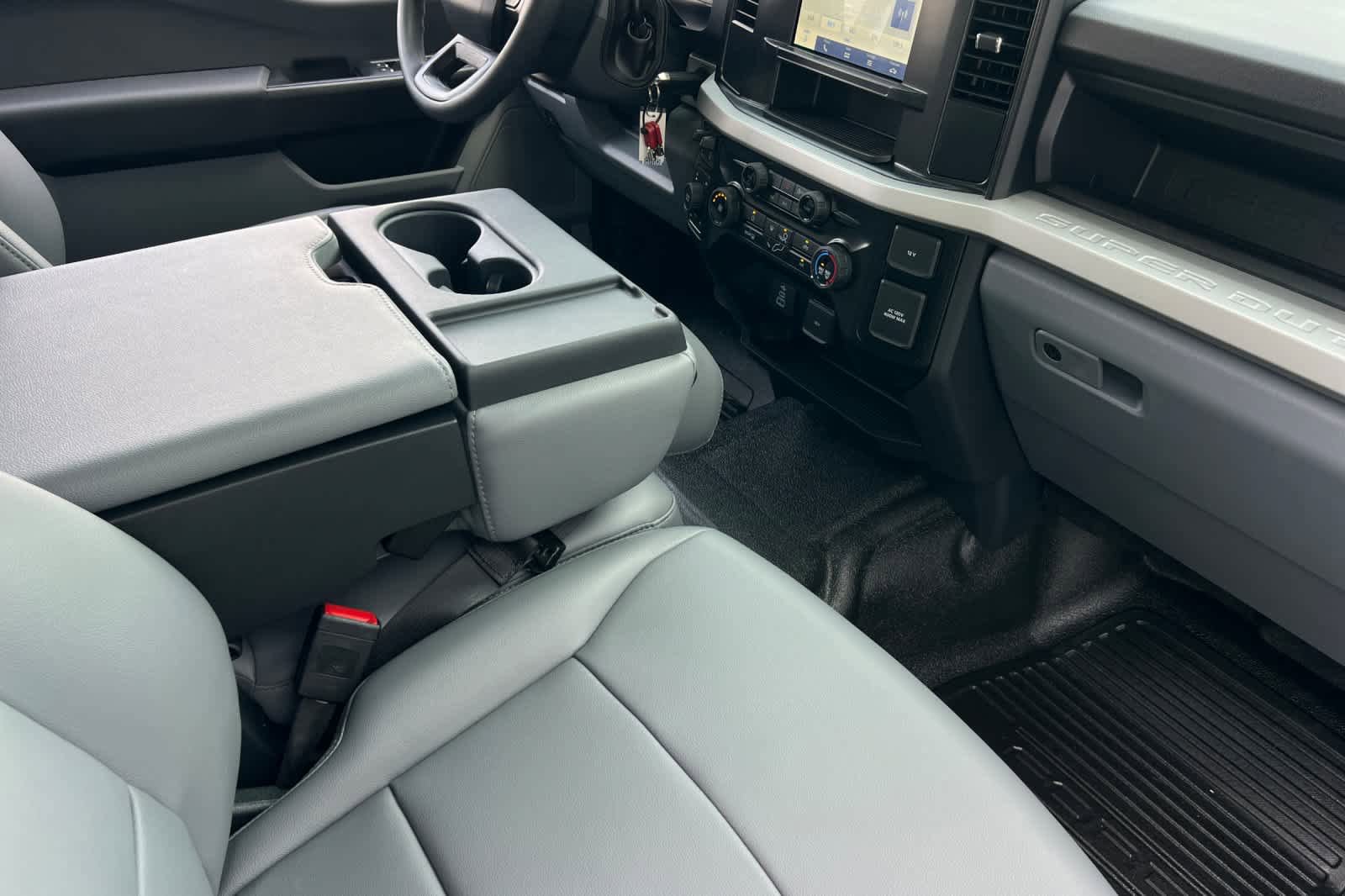 New 2026 Ford F350 XL w/ XL Chrome Package image 16