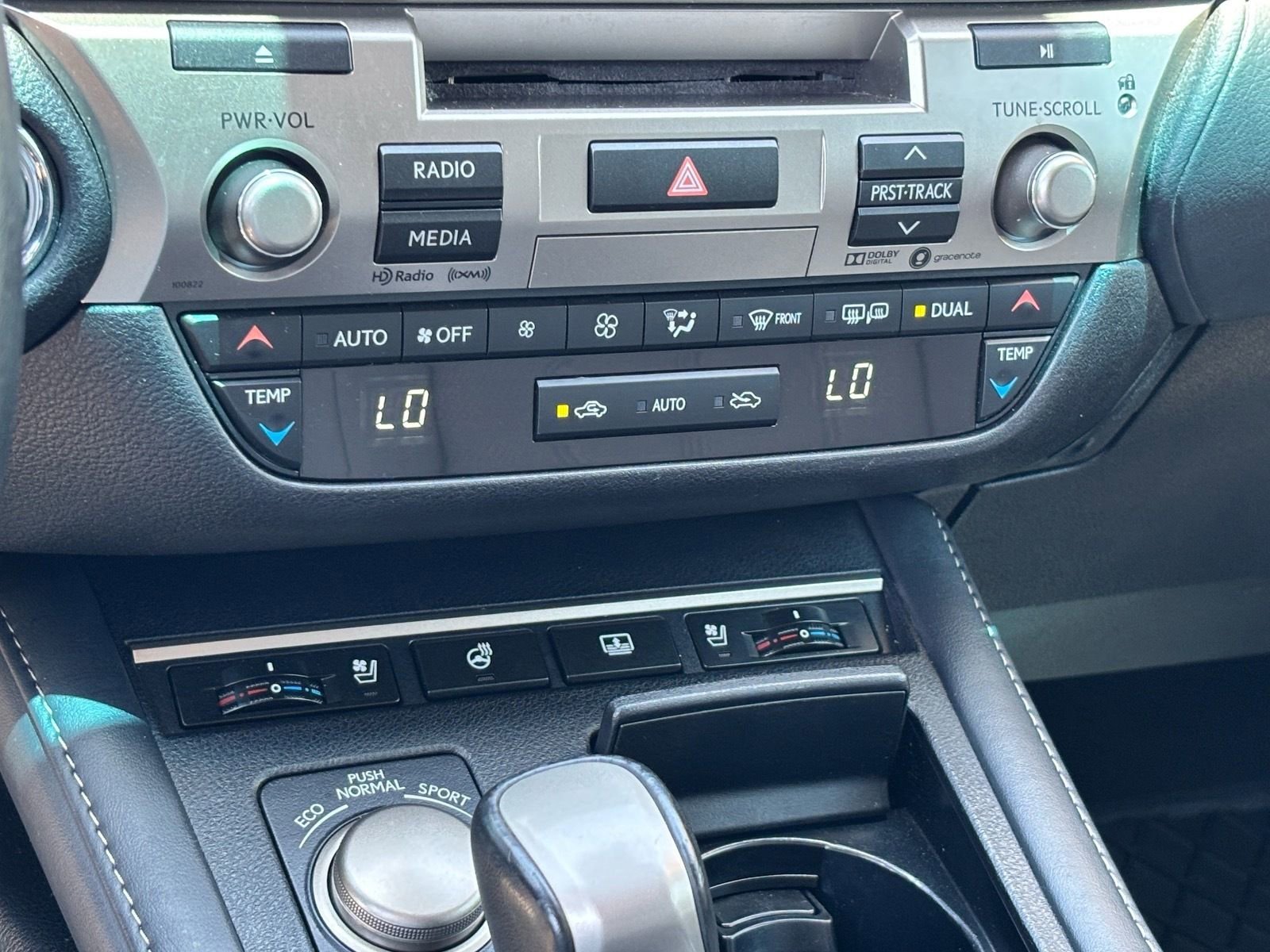 Used 2018 Lexus ES 350 w/ Luxury Package w/Wood Trim FWD image 25
