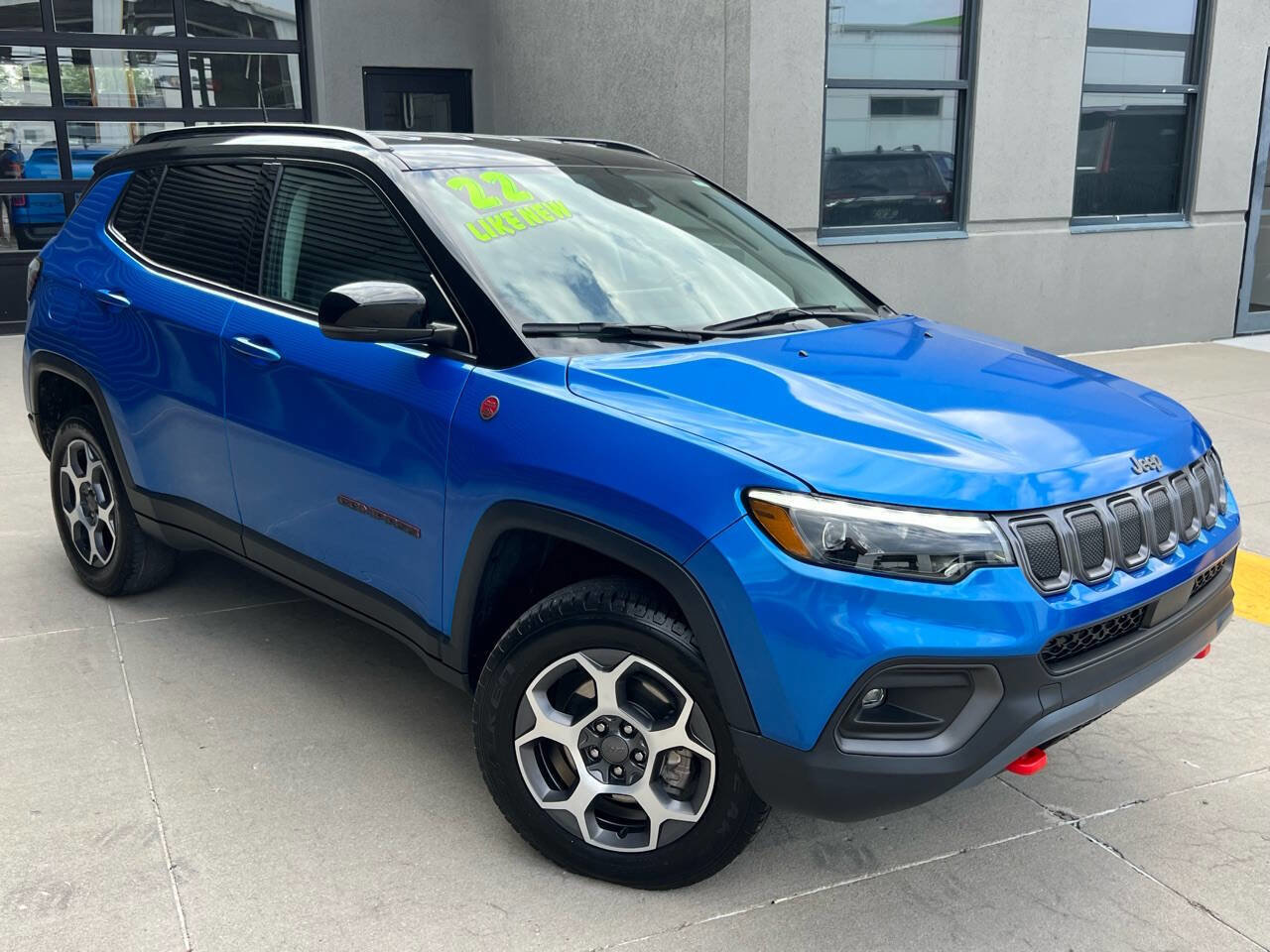 Used 2022 Jeep Compass Trailhawk w/ Trailhawk Elite Group image 6