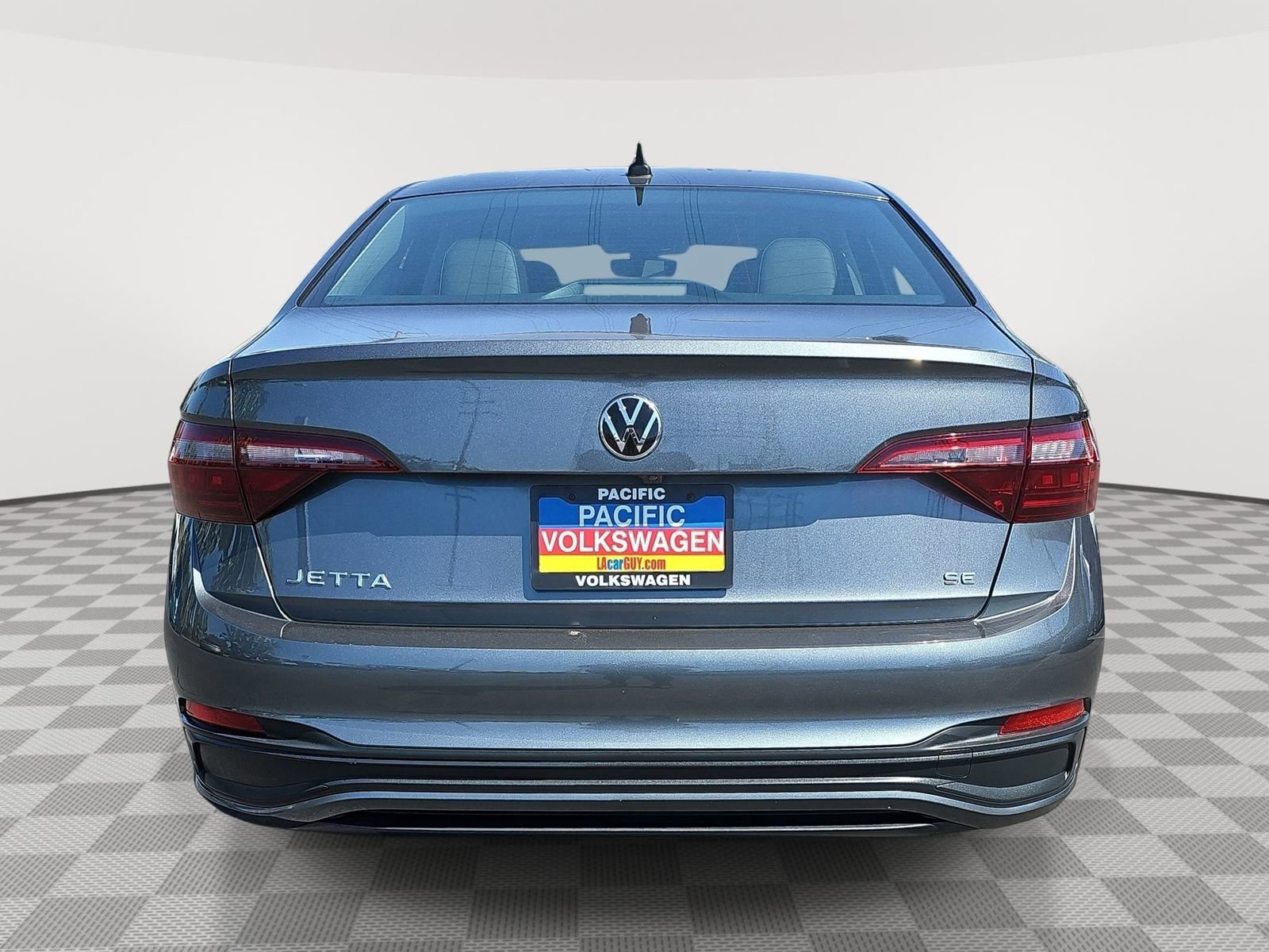 Certified 2023 Volkswagen Jetta SE w/ Panoramic Sunroof Package FWD image 6