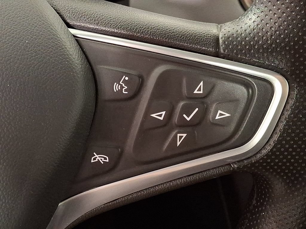 Used 2023 Chevrolet Equinox LS AWD/4WD image 21