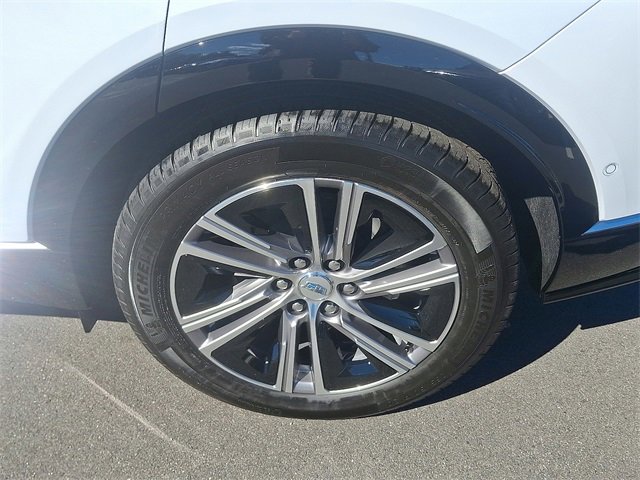 New 2026 Cadillac Lyriq Luxury image 7