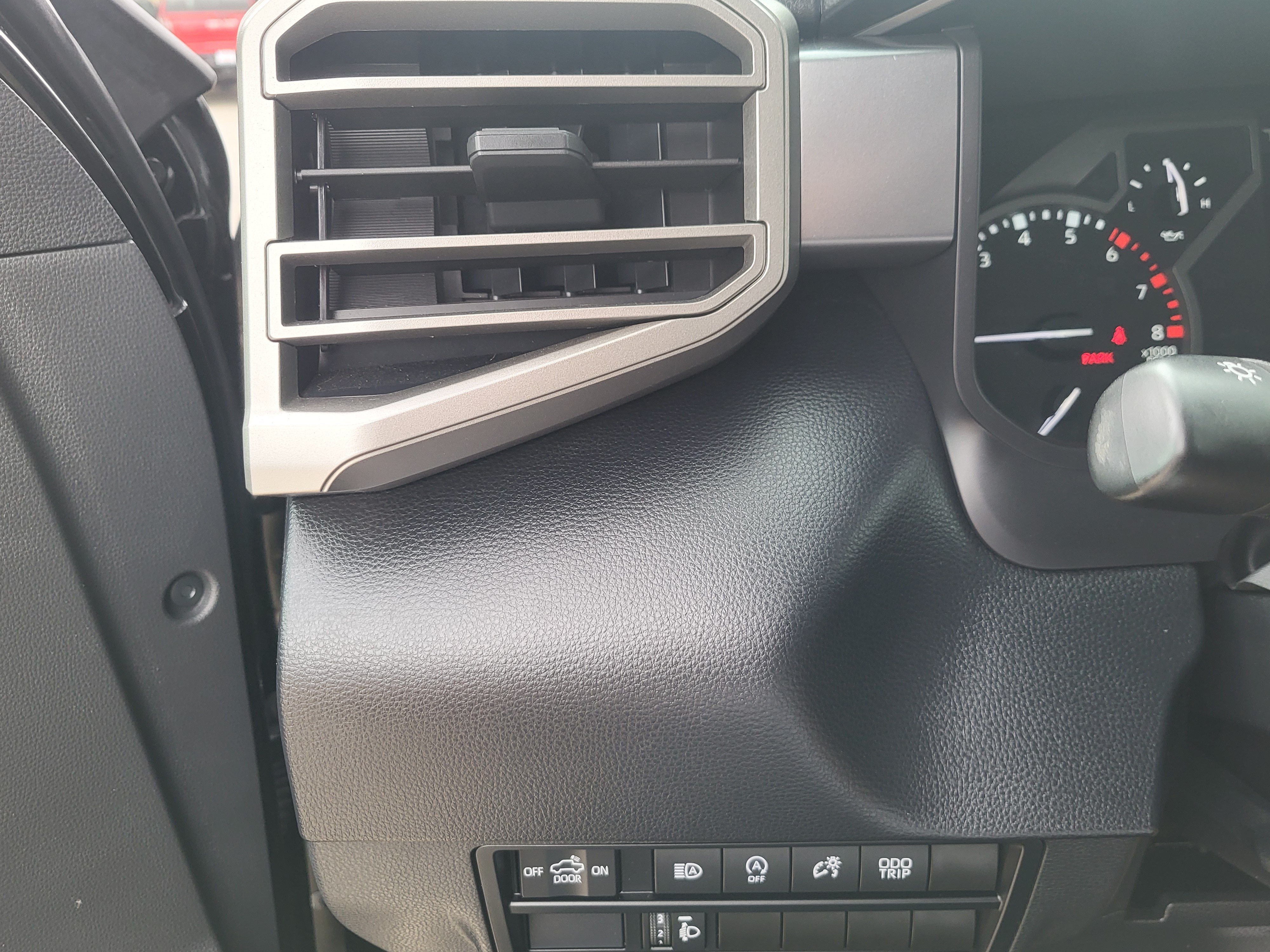 Used 2024 Toyota Tundra SR5 AWD/4WD image 23