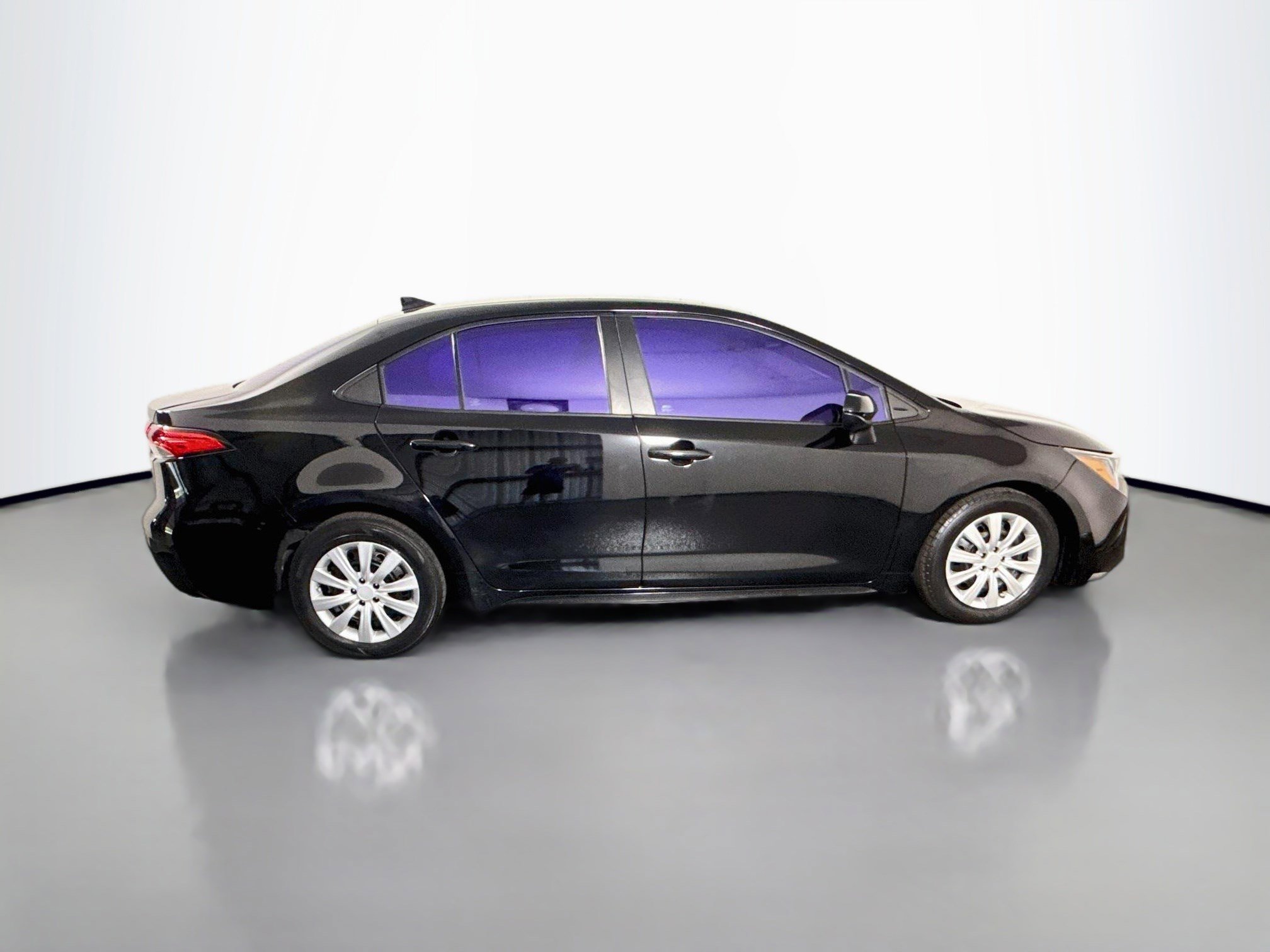 Used 2023 Toyota Corolla LE FWD image 11