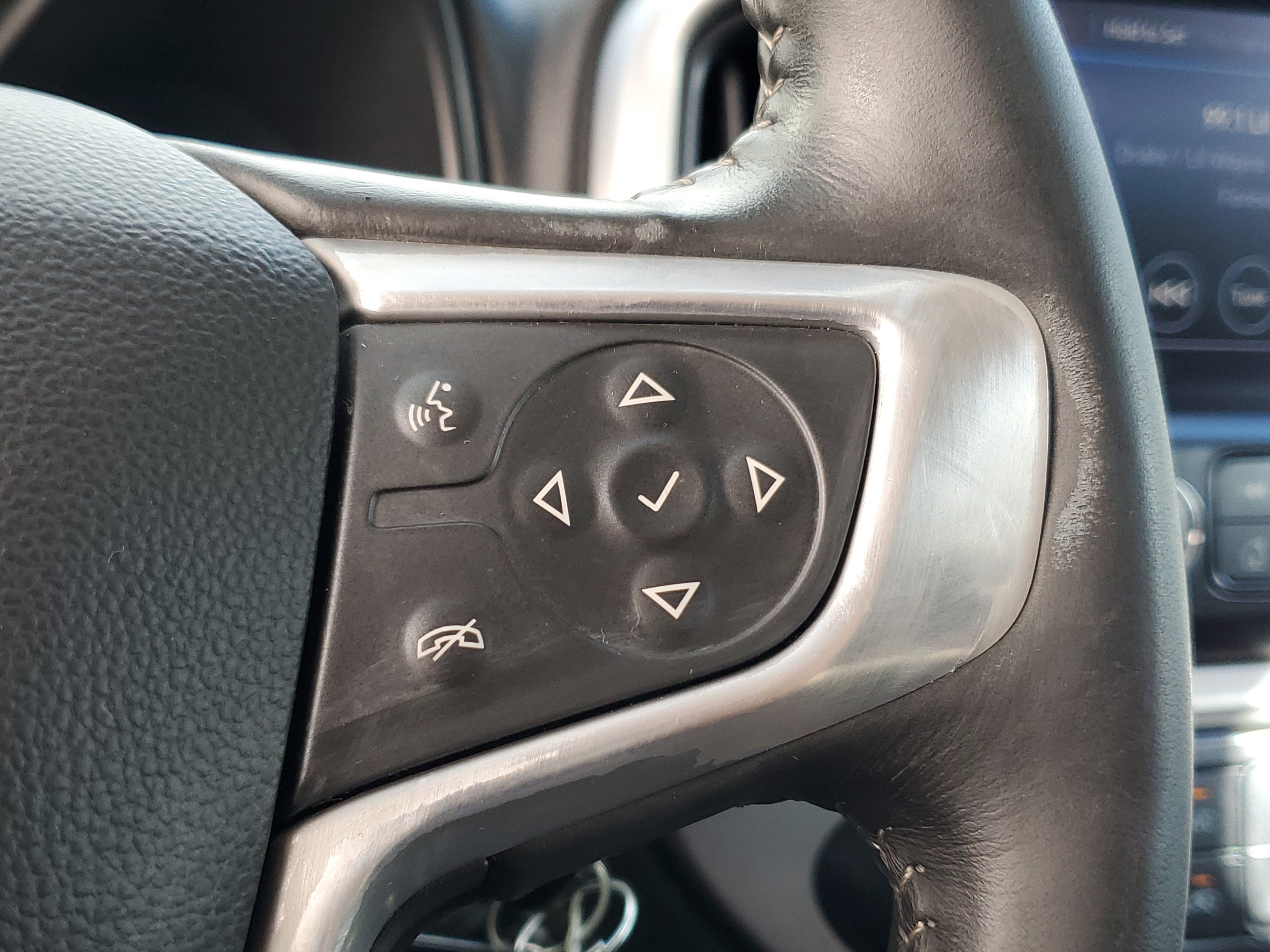 Used 2022 GMC Canyon Elevation w/ Elevation Premium Package image 23