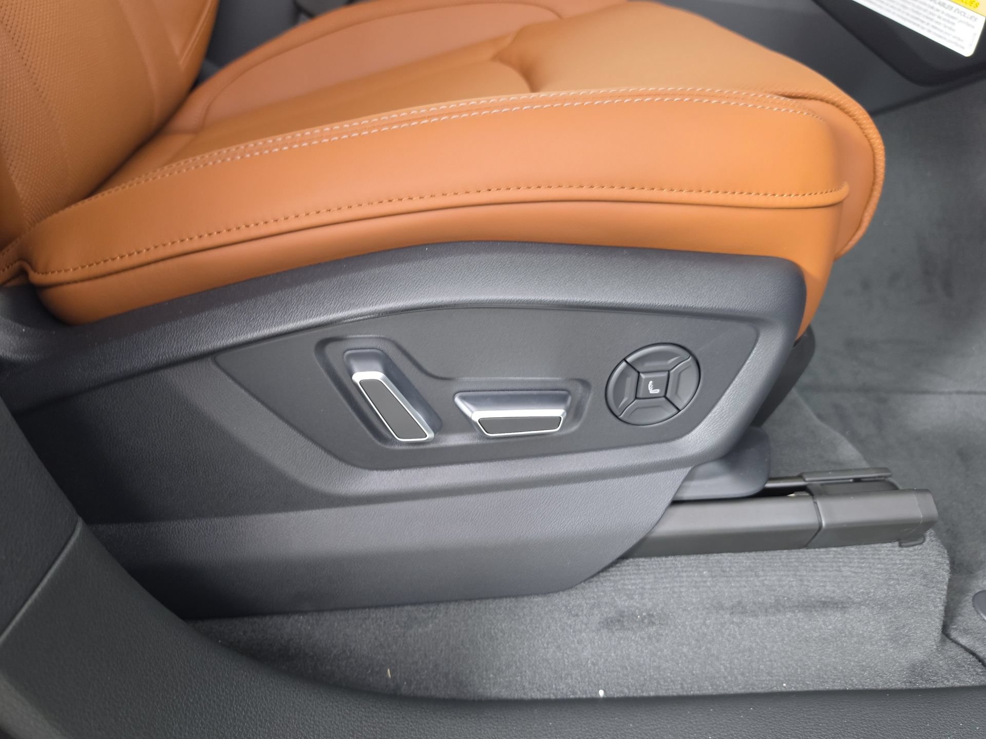 New 2026 Audi Q8 Prestige AWD/4WD image 45