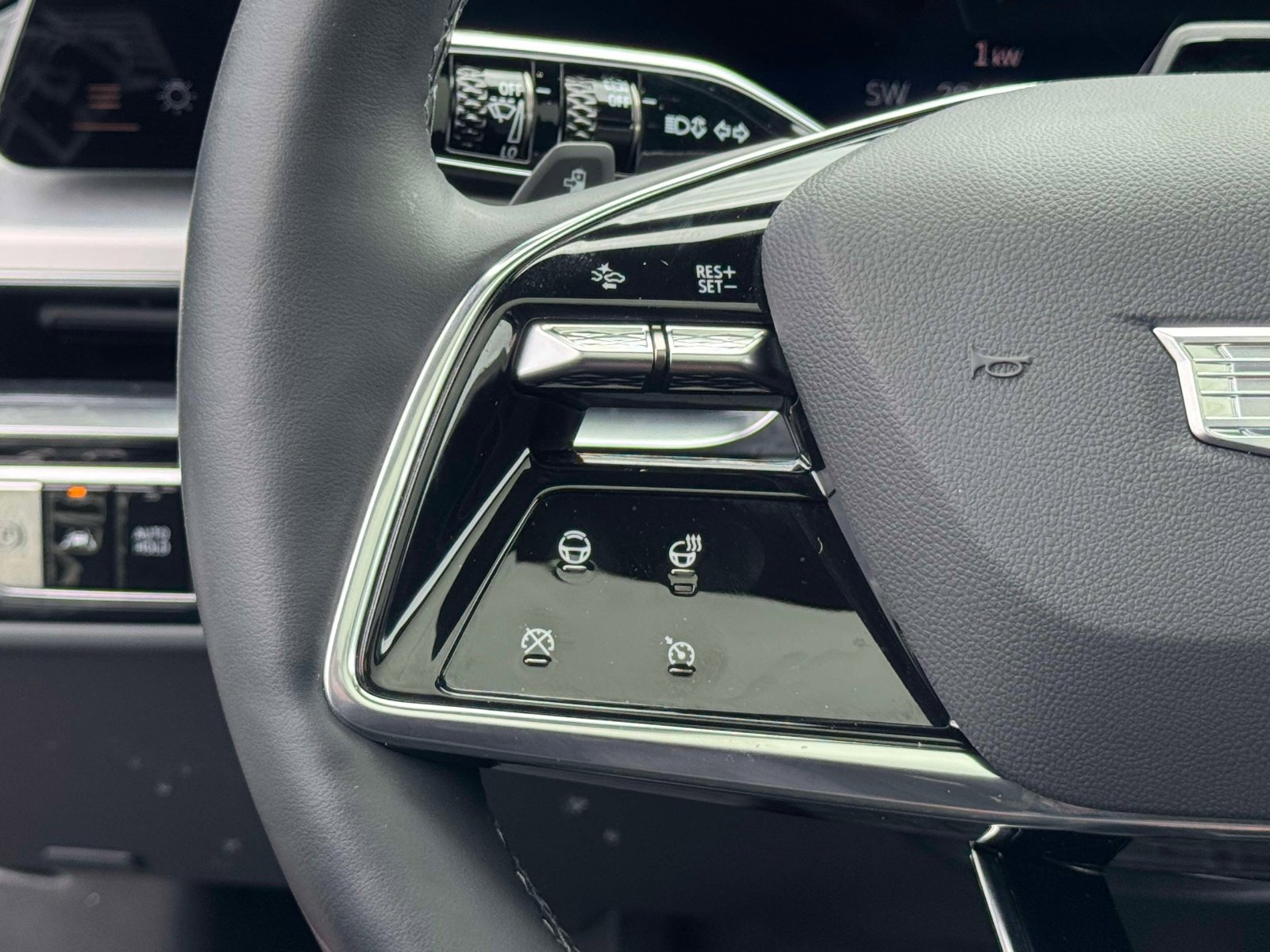 Certified 2024 Cadillac Lyriq Luxury w/ LPO, Floor Liner Package image 7