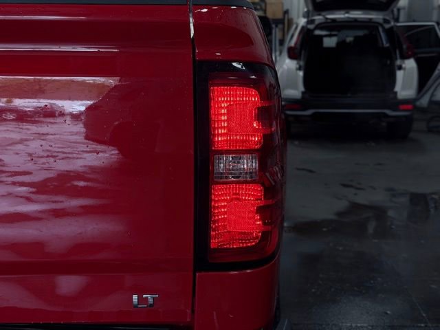 Used 2018 Chevrolet Silverado 1500 LT w/ All Star Edition AWD/4WD image 8