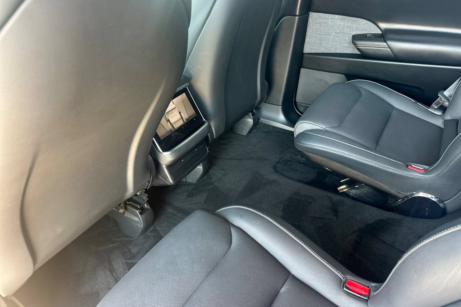 Used 2022 Tesla Model X Plaid AWD/4WD image 14