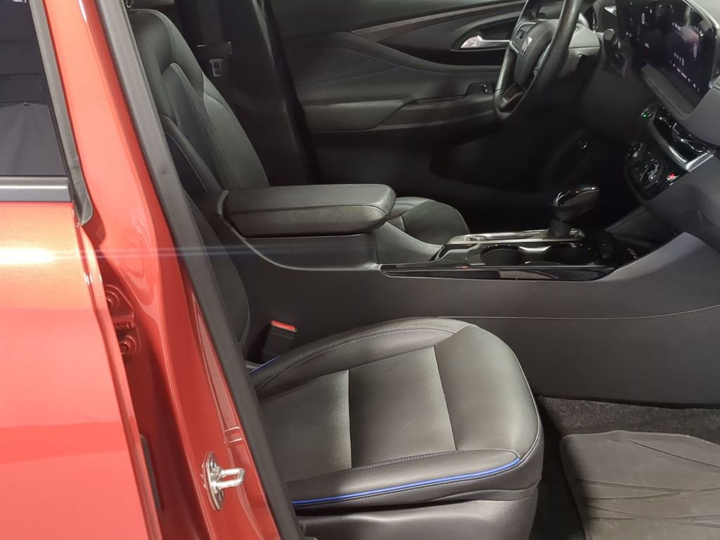 Used 2024 Buick Envista Sport Touring w/ Convenience I Package image 21