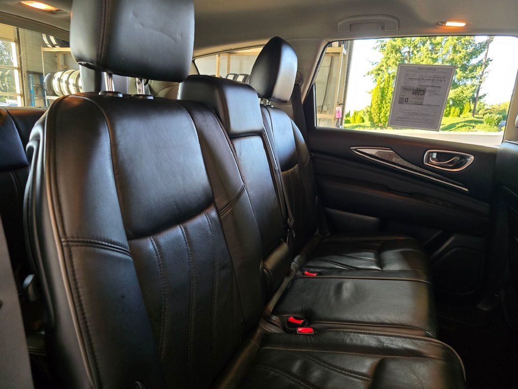 Used 2013 INFINITI JX35 AWD w/ Premium Pkg image 31
