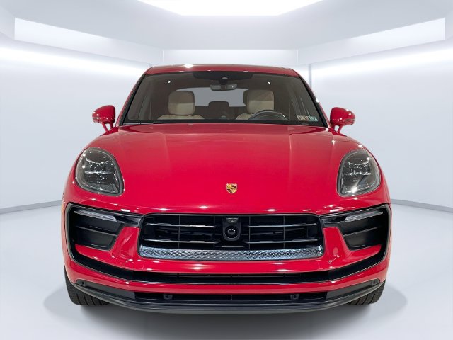 Certified 2022 Porsche Macan AWD/4WD image 10